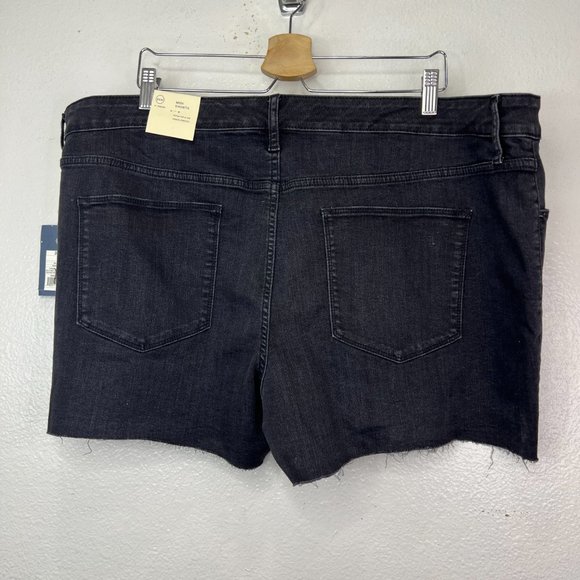 Universal Thread Midi Shorts Denim Raw Hem Distressed Black Wash Plus Size 24W - Picture 5 of 6